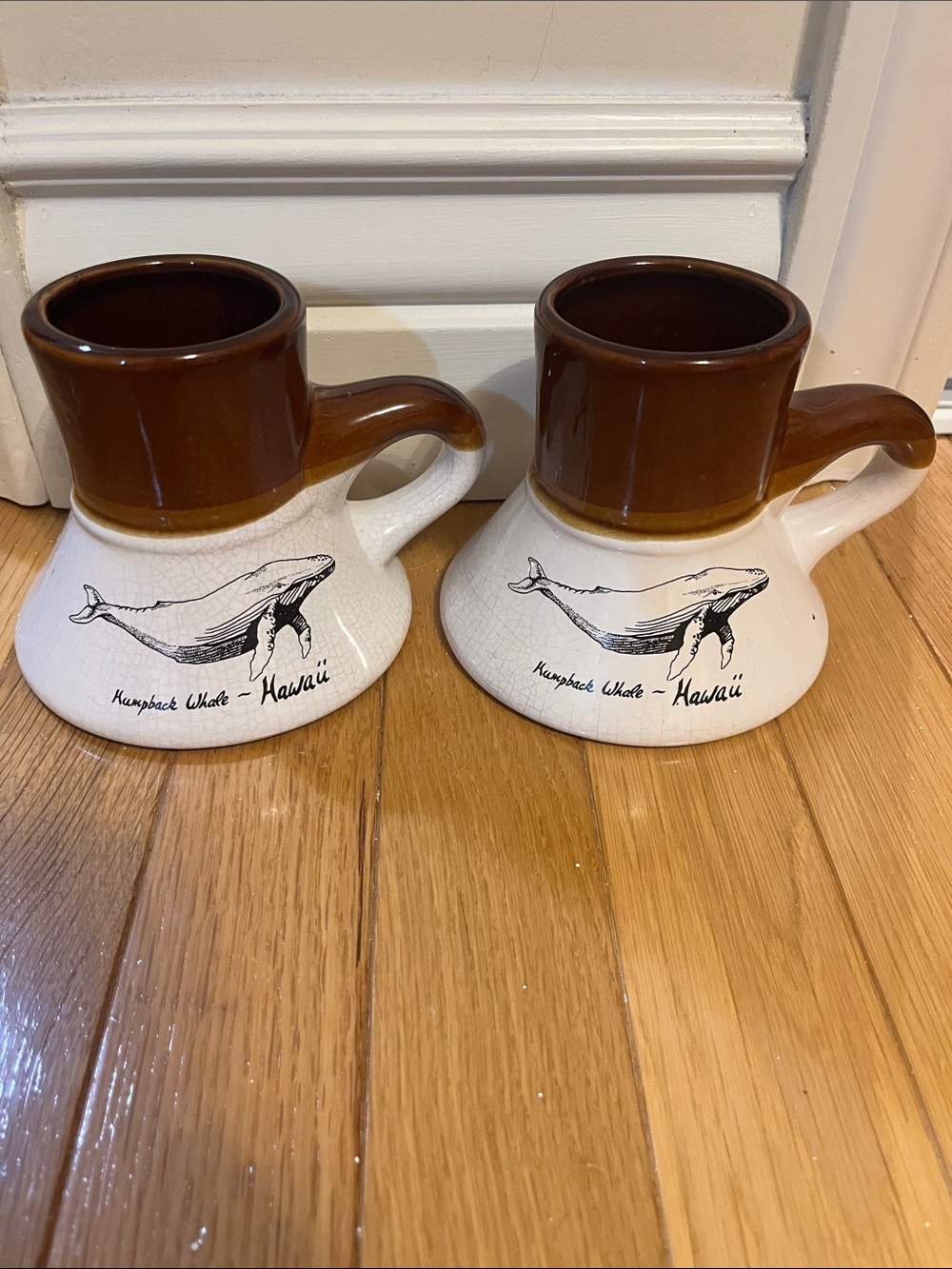 Set of 2 vintage ceramic wide bottom no spill humpback whale Hawaii mugs